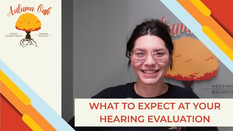 Autumn Oak audiologist explaining what to expect at a hearing evaluation in Friendswood, TX